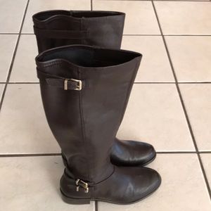 BCBG tall boots